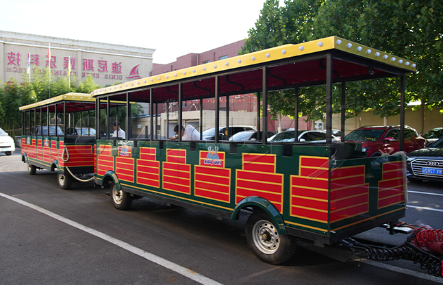 复古无轨小火车