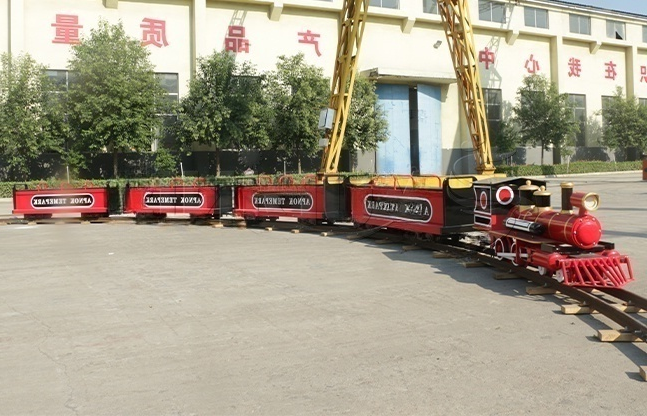 公园骑乘小火车
